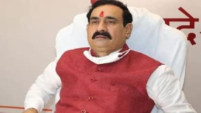 MP के गृहमंत्री का जावेद अख्तर पर हमला, कहा-वो टुकड़े-टुकड़े गैंग के स्लीपर सेल हैं, यहां अपनी कलाकारी ना करें