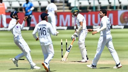 India vs South Africa 3rd Test Match Day 2: भारतीय गेंदबाजों के नाम रहा दूसरा सत्र, 76 रन देकर लिए 4 झटके