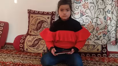 कौन है 5 साल की हाफीजा, जिसने रिपोर्टर बनकर खोल दी प्रशासन की पोल-वीडियो वायरल