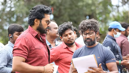 கார்த்தியின் பிறந்தநாளன்று ரசிகர்களுக்கு இசை விருந்து அளிக்க உள்ள விருமன் படக்குழு - வெளியான மாஸ் அப்டேட்