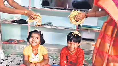 Sankranthi2022: పిల్లలకు భోగి పండ్లు ఎందుకు పోస్తారు..?