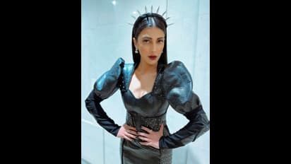 மூத்த நடிகர்களுடன் ஜோடி சேரும் ஸ்ருதி...சிரஞ்சீவியின் அதிர்ச்சி பதிவு