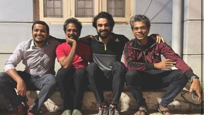 Tovino Thomas : 'മിന്നല്‍ മുരളി' ടീം വീണ്ടും ഒന്നിക്കുന്നു; ചിത്രം പങ്കുവച്ച് ടൊവിനോ തോമസ്