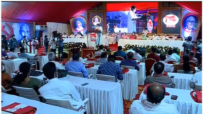 'ആരോഗ്യമന്ത്രിയുടെ ഓഫീസില് പാവങ്ങള്ക്ക് കയറാന് പറ്റുന്നില്ല'; സിപിഎം ജില്ലാ സമ്മേളനത്തിൽ വിമര്ശനം