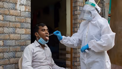 India registers 2.51 lakh new COVID cases, positivity rate drops to 15.8%