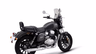 വില രണ്ടുലക്ഷത്തില്‍ താഴെ, ഇതാ നാല് മികച്ച ക്രൂയിസര്‍ ബൈക്കുകള്‍