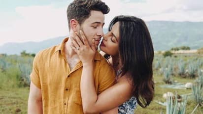 বাড়িতে এসেছে একরত্তি, কেমন থাকছে প্রিয়াঙ্কা-নিকের মর্ণিং মুড- দেখুন ভিডিও