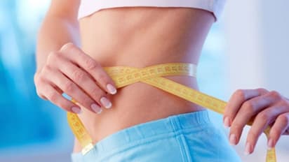 Weight Loss Diet : വണ്ണം കുറയ്ക്കാൻ ഒഴിവാക്കാം ഈ ഏഴ് ഭക്ഷണങ്ങള്‍...