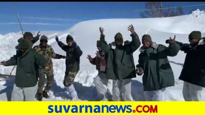 ರಕ್ತ ಹೆಪ್ಪುಗಟ್ಟಿಸುವ ಹಿಮದ ಮಧ್ಯೆ ಬಿಹು ಹಬ್ಬ ಆಚರಿಸಿದ  ಬಿಎಸ್‌ಎಫ್‌ ಯೋಧರು