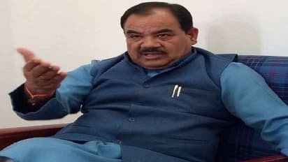 நான் என்ன யூஸ் அண்ட் த்ரோவா..? காங்கிரஸ் கட்சியில் இணைந்த பாஜக அமைச்சர்..!