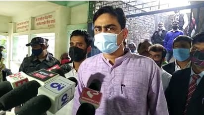 সময় পেরিয়ে গেলেও কেন লাগু হয়নি নাগরিকত্ব সংশোধনী আইন, মতুয়াদের প্রশ্নের মুখে শান্তনু