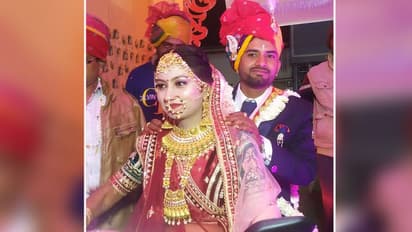 कोरोना की थर्ड वेव की सबसे यादगार शादी: दूल्हा-दुल्हन की एंट्री को देख सब चौंके..बोले-जोड़ी ने तो गजब कर दिया