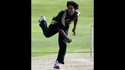 Mohammad Sami claims to have bowled 2 deliveries over 160 km/h, fans react