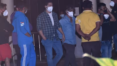 Varun Dhawan के ड्राइवर का हार्ट अटैक से मौत, 15 साल से जुड़े शख्स को खो देने पर सदमे में एक्टर