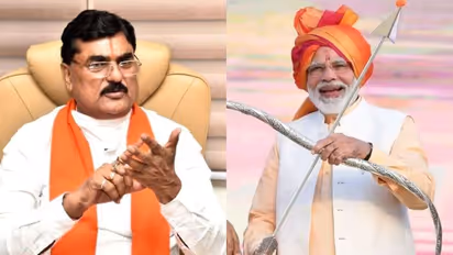 கடவுளின் அவதாரம் யார் தெரியுமா ? அட நம்ம பிரதமர் மோடிதான்.. பிரதமருக்கே 'ஷாக்' கொடுத்த அமைச்சர் !!