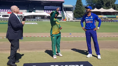 India vs South Africa: முதல் ஒருநாள் போட்டி டாஸ் ரிப்போர்ட்.. இந்திய அணியில் இளம் வீரர் அறிமுகம்