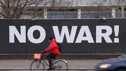 Russia Ukraine Crisis: ಉಕ್ರೇನ್‌ ಸರ್ಕಾರ ಬೀಳಿಸಲು ರಷ್ಯಾ ಪ್ರಯತ್ನಿಸುತ್ತಿದೆಯೆಂದು ಬ್ರಿಟನ್‌ ಗಂಭೀರ ಆರೋಪ