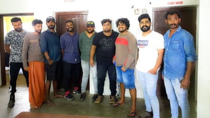 പണി ക്വട്ടേഷൻ; ഒൻപതംഗ ഗുണ്ടാ സംഘത്തെ പൊലീസ് അറസ്റ്റ് ചെയ്തു
