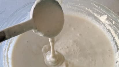 കടയിൽ നിന്ന് വാങ്ങിയ ദോശമാവിൽ നിന്ന് സീരിയൽ താരത്തിന് കിട്ടിയത് സ്വർണ്ണം