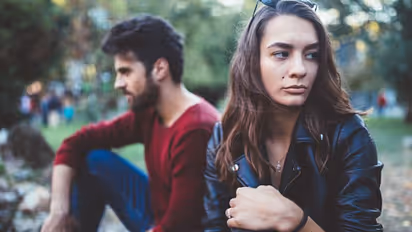 Love break up: காதல் பிரேக்கப்பா...? முரட்டு சிங்கிளா.! மகிழ்ச்சியாக கடந்து செல்ல ஈஸியான 8 வழிமுறைகள்...!