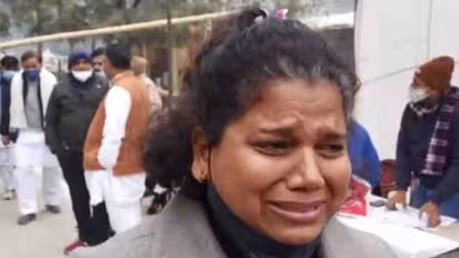 UP Election 2022: Bulandshahr Congress worker weeps bitterly for failing to get ticket