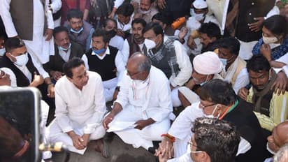 ಮಾಜಿ ಶಾಸಕರು ತಮ್ಮ ಹಳ್ಳೀಲಿ 50 ಮತನೂ ಪಡೆದಿಲ್ಲ: ಮತ್ತೆ ಇವಿಎಂ ವಿಶ್ವಾಸಾರ್ಹತೆ ಪ್ರಶ್ನಿಸಿದ ಕೈ ನಾಯಕರು!