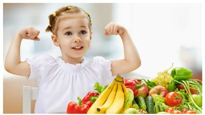 Omicron corona: ஒமிக்ரானின் புதிய அறிகுறிகளிலிருந்து... உங்கள் குழந்தைகளை பாதுகாக்கும் 'கவச' உணவுகள்...!