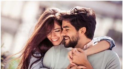 కబుర్లు చెప్పుకునే ఆలుమగల మధ్య బంధం ఎలా ఉంటుందో తెలుసా?