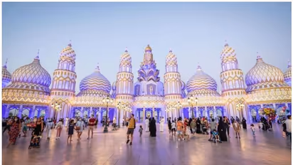 Dubai Global Village: ദുബൈ ഗ്ലോബല് വില്ലേജ് താത്കാലികമായി അടച്ചു
