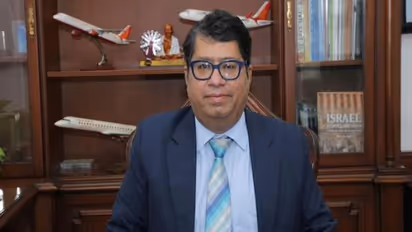 డీజీసీఏ డైరెక్టర్ జనరల్గా విక్రమ్ దేవ్ దత్.. ఫిబ్రవరి 28 నుంచి బాధ్యతల స్వీకరణ