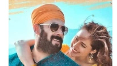 Salman Khan : సల్మాన్ ఖాన్ ‘మే ఛలా’ సాంగ్ రిలీజ్.. సల్లూబాయ్ కి జోడిగా ‘ప్రగ్య జైస్వాల్’ స్టెప్పులు..