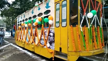 ট্যাবলো বিতর্কের মাঝেই উদ্যোগ রাজ্যের, নেতাজির স্মরণে কলকাতার রাস্তায় বিশেষ ট্রাম 'বলাকা'