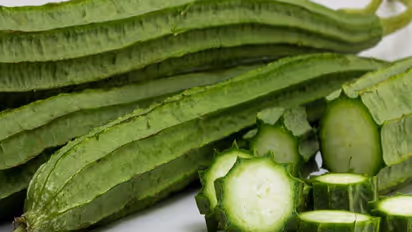 பீர்க்கங்காய் - சத்துக்களின் சூப்பர் ஸ்டார்! இத்தனை மருத்துவ குணங்களா!