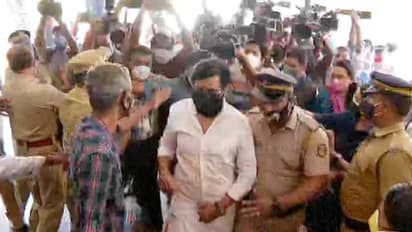 Dileep Case : ദിലീപ് ചോദ്യംചെയ്യലുമായി സഹകരിച്ചെന്ന് എസ്‍പി മോഹനചന്ദ്രന്‍,മൂന്നുപേരുടെ ഫോണുകള്‍ പിടിച്ചെടുത്തു