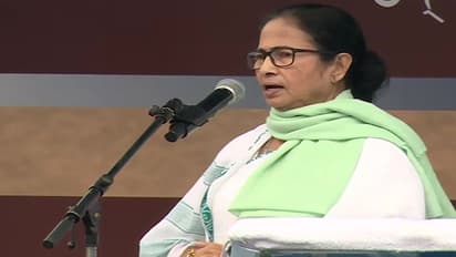 இந்திய பொருளாதாரம் இலங்கையை விட மோசமாக உள்ளது... மம்தா குற்றச்சாட்டு!!