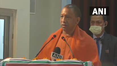 गाजियाबाद के प्रभावी मतदाता संवाद कार्यक्रम में सीएम योगी, कहा- चांदनी रात और बिजली चोरों को अच्छी नहीं लगती