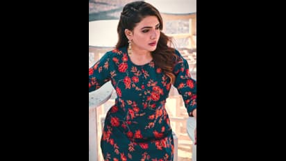 டைட் ஜீன்ஸில்.... எடுப்பான பின்னழகை காட்டி!! இளசுகளின் ஹார்ட் பீட்டை எகிற வைக்கும் சமந்தாவின் வைரல் போட்டோ