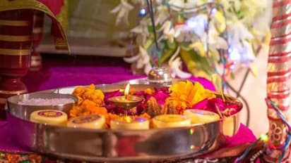 দোল পূর্ণিমায় গোপণে পালন করুন এই নিয়মগুলি, দূর হবে সমস্ত সমস্যা