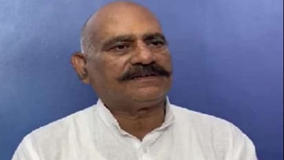 आगरा सेंट्रल जेल में बंद विधायक विजय मिश्रा को मिली नामांकन की अनुमति, जेल से लड़ेंगे यूपी चुनाव