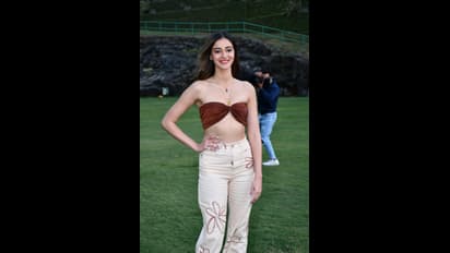 Gehraiyaan Promotions: দীপিকা না অনন্যা, হটনেসের ঝড়ে সিদ্ধান্তের পাশে কে নজর কাড়ল কে