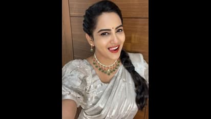 కమిట్మెంట్ ఇచ్చినా అవకాశాలు రావు... తెలుగు అమ్మాయిల పరిస్థితిపై హిమజ ఓపెన్ కామెంట్స్ 