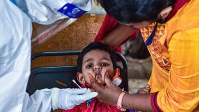 பெற்றோர்களே உஷார்.. குழந்தைகள் சாப்பிட மறுக்கிறார்களா.? அது கொரோனாவாக இருக்கலாம்.! பகீர் கிளப்பும் ஆய்வு.