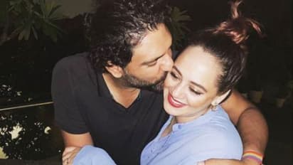 Yuvraj welcoming first Child : യുവരാജ്- ഹേസല് ദമ്പതികള്ക്ക് ആണ്കുഞ്ഞ്; ആശംസകളുമായി പ്രിയതാരങ്ങള്