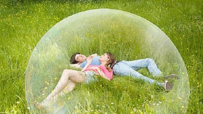 Ex in Dreams: স্বপ্নে বারবার নিজের প্রাক্তনকে দেখছেন, বিশেষ অর্থ রয়েছে এর