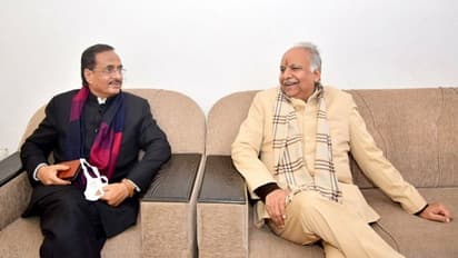 यूपी चुनाव 2022: कैबिनेट मंत्री आशुतोष टंडन का टिकट कटने के कयास, मिलने पहुंचे डिप्टी सीएम दिनेश शर्मा