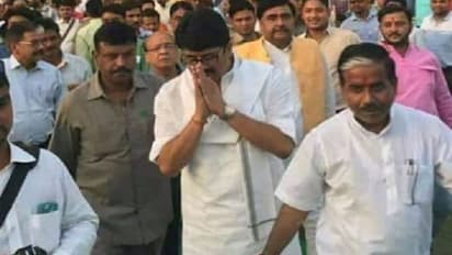 Special Story: आज भी अजेय हैं रघुराज प्रताप सिंह 'राजा भैया', पिता की मर्जी के खिलाफ राजनीति में रखा था कदम