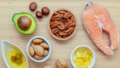 Health Tips: Depression और एंग्जाइटी से बचाते हैं ये फूड्स, डाइट में आज ही करें शामिल