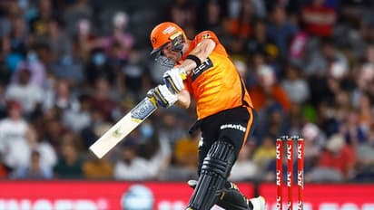 BBL: ஃபைனலில் இவான்ஸ் அதிரடி பேட்டிங்.. சிட்னி சிக்ஸர்ஸுக்கு சவாலான இலக்கை நிர்ணயித்த பெர்த் ஸ்கார்ச்சர்ஸ்