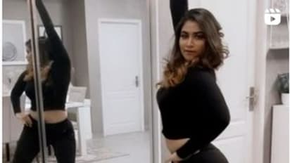 shivani workout : வாவ்..டான்ஸ் ஒர்கவுட்டில் ஹாட் கிளப்பும் பிக்பாஸ் ஷிவானி...இப்படியும் உடற்பயிற்சி செய்யலாமோ