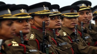 Maharashtra police: అక్కడ పోలీసులకు 8 గంటలే డ్యూటీ !